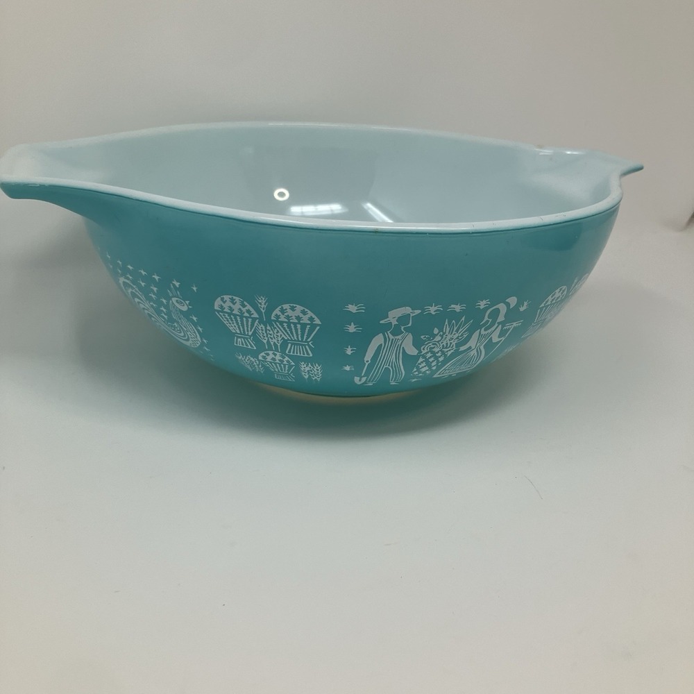 Vintage Pyrex Amish Butterprint 444 Turquoise 4 Qt Cinderella Mixing Bowl MCM